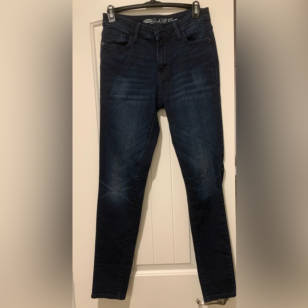 Old navy Rockstar skinny jeans, dark wash Size 6